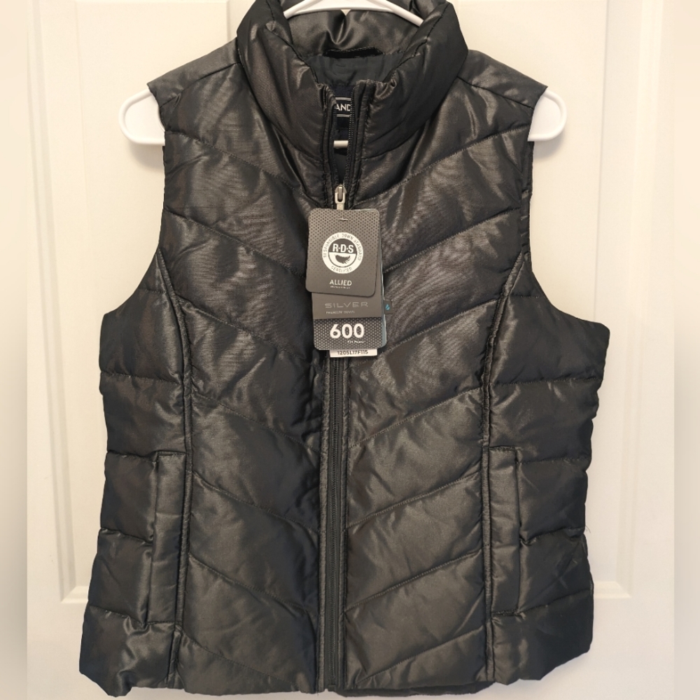 Lands end down vest jacket, size small, silver